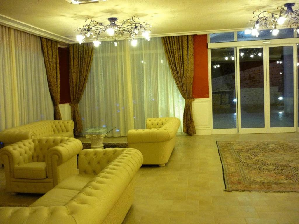 Hotel Madonna Delle Grazie Ceglie Messapica Extérieur photo