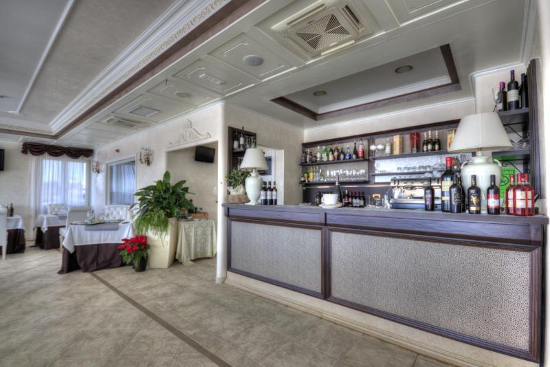Hotel Madonna Delle Grazie Ceglie Messapica Extérieur photo